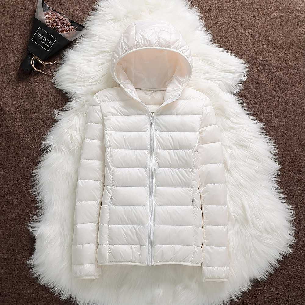 CHAQUETA IMPERMEABLE