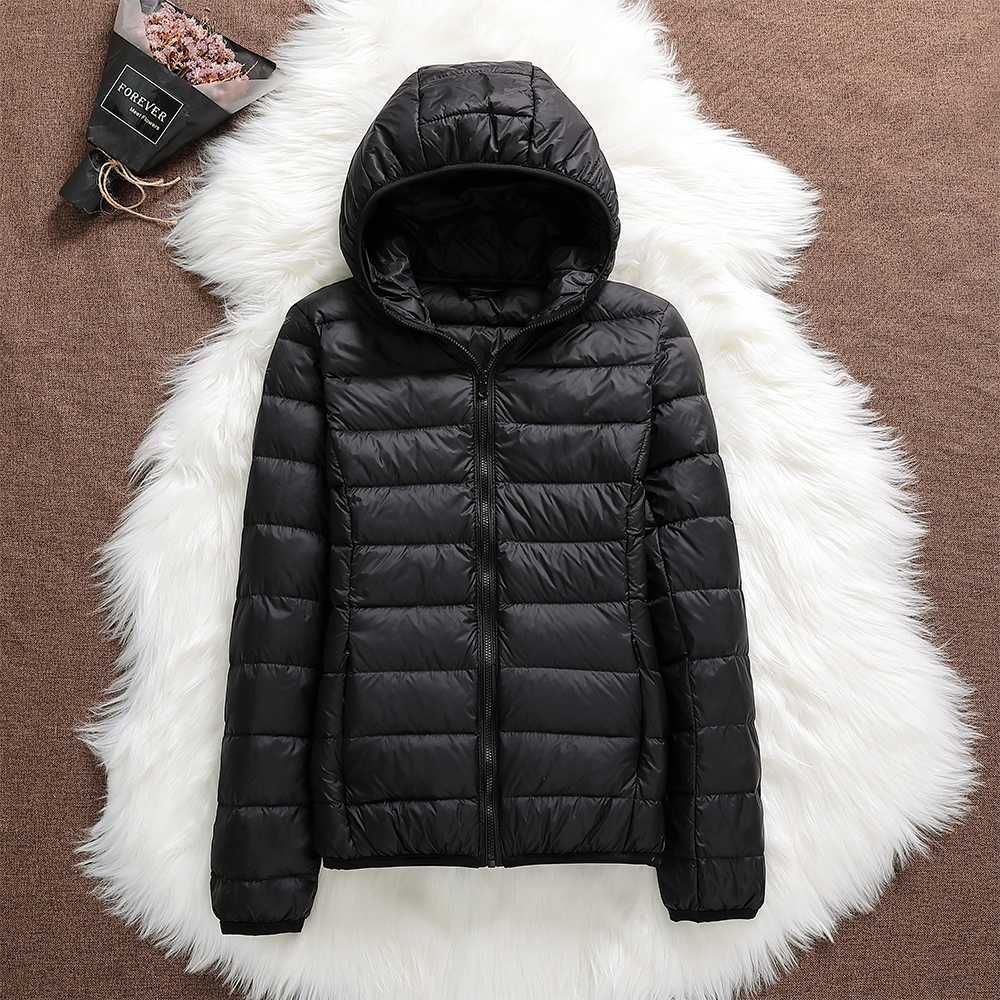 CHAQUETA IMPERMEABLE